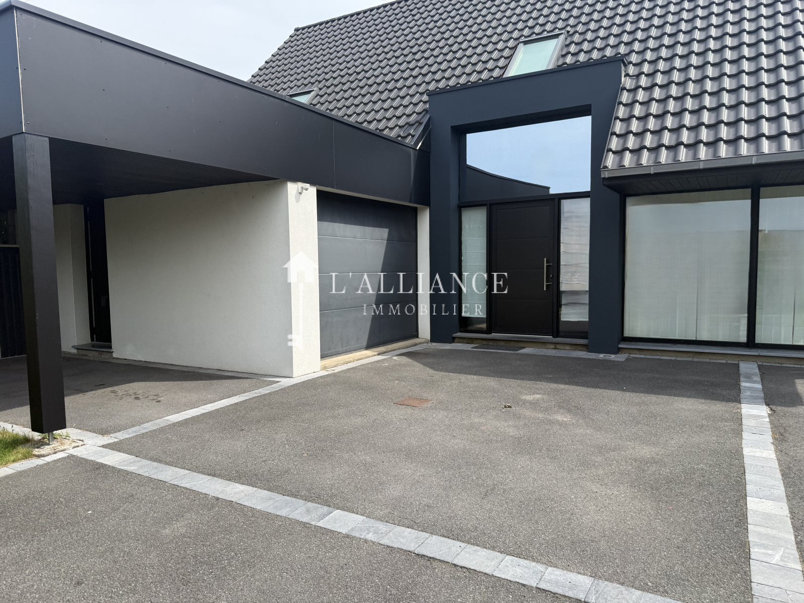 Maison 7 pièces 160 m² · à Lesquin · 160 m² · 649 000 €